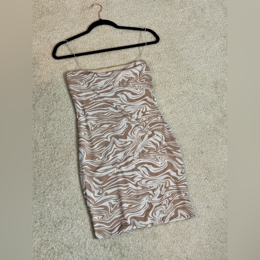 Meshki marble dress 
Size medium 
Worn once